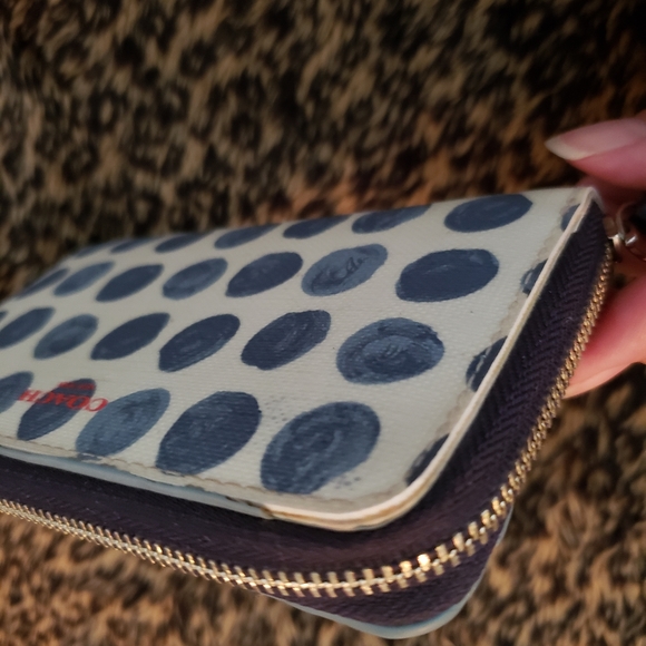 Coach Tote with Crossbody Strap - Picture 16 of 16